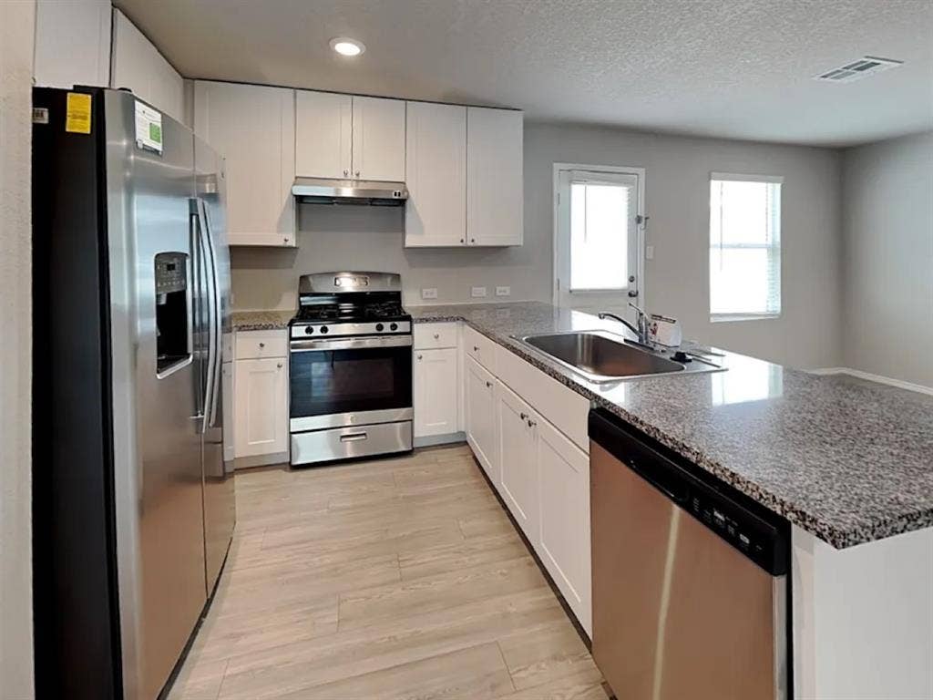 14539 Southton Pond, San Antonio