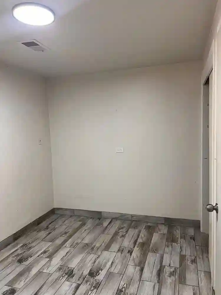 Lovely room available