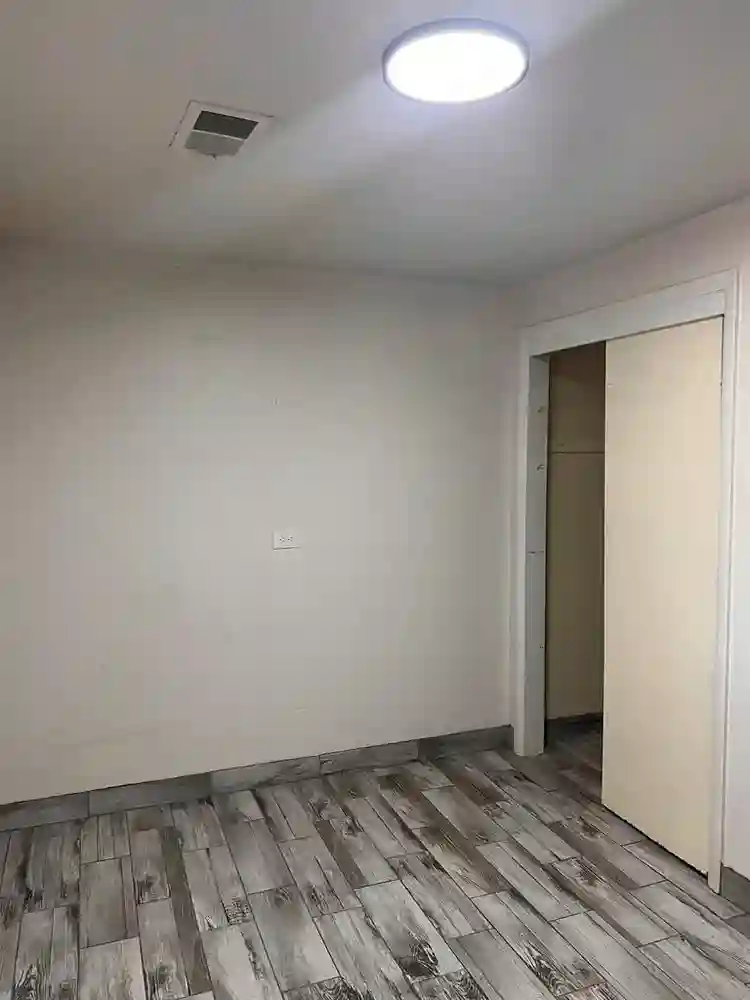 Lovely room available