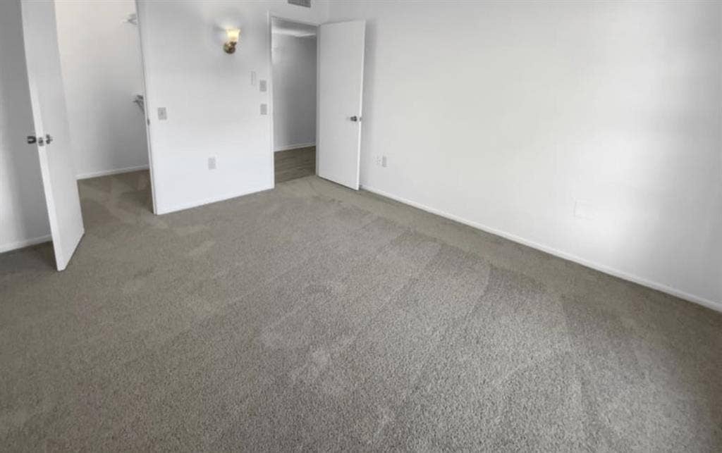 Available for move in
