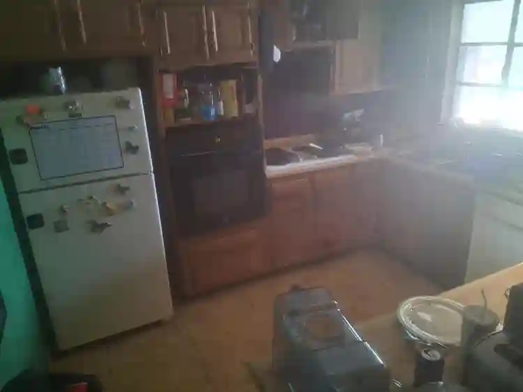 600 a month 2k sq ft