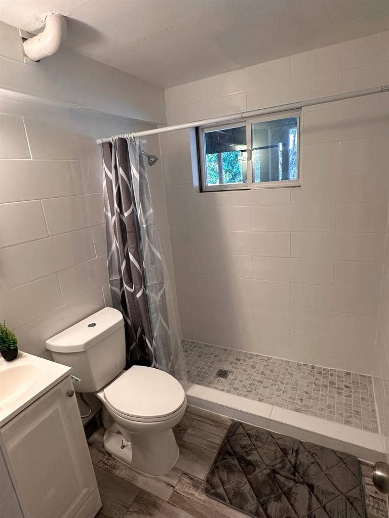 Comfy room in Lakewood