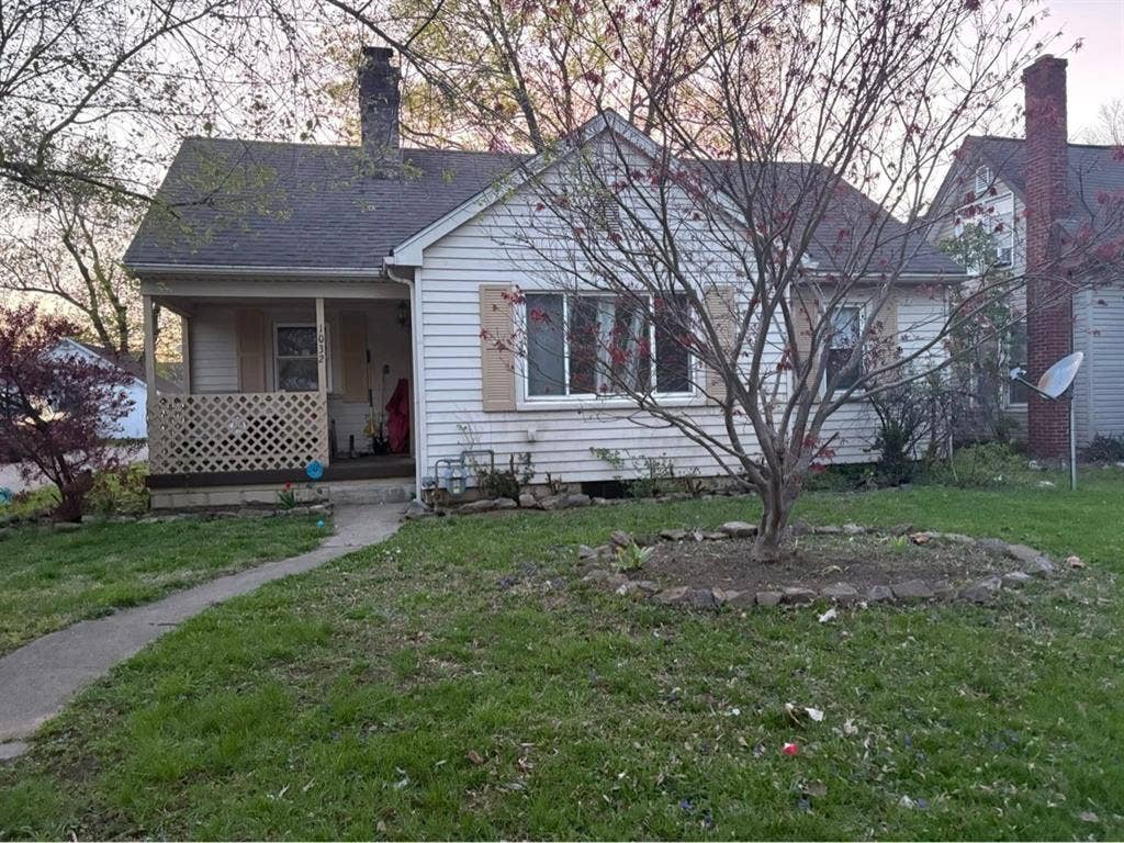 Looking for 3rd roommate!