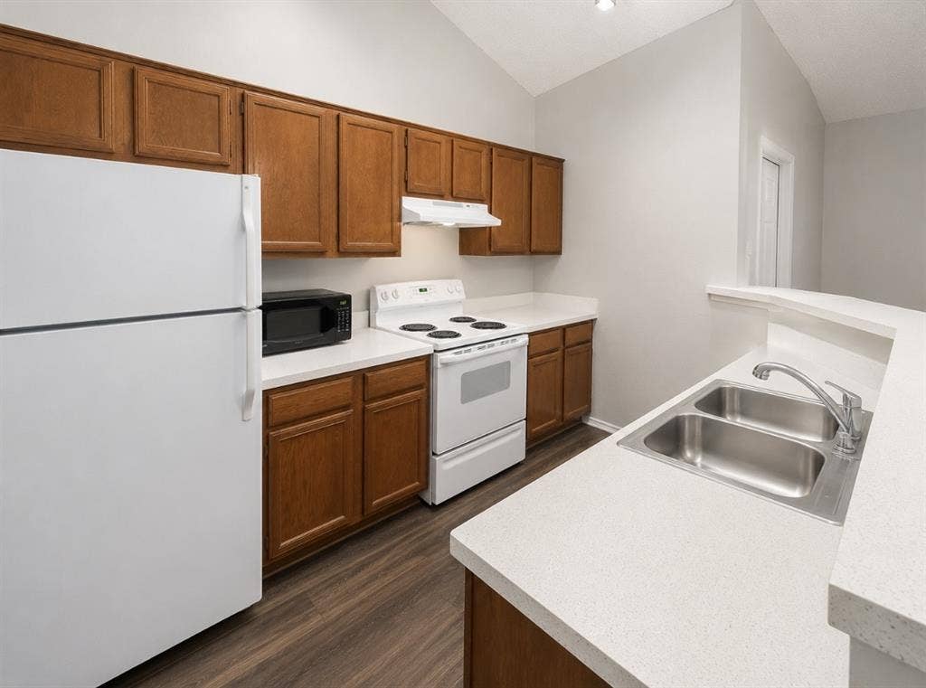 Male Roommate Wanted (20s)