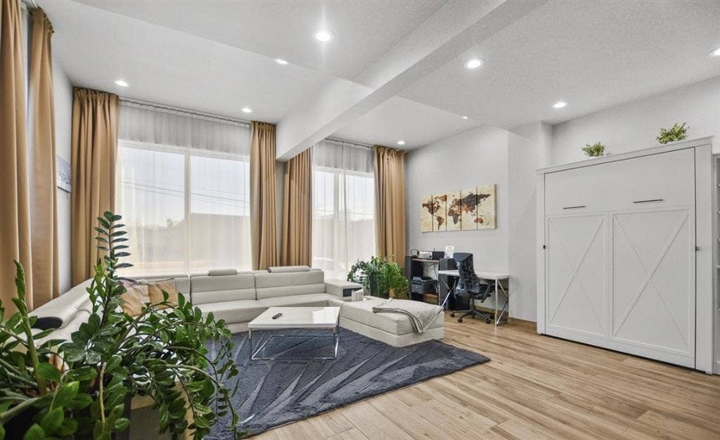 Modern Furnished Condo for Rent