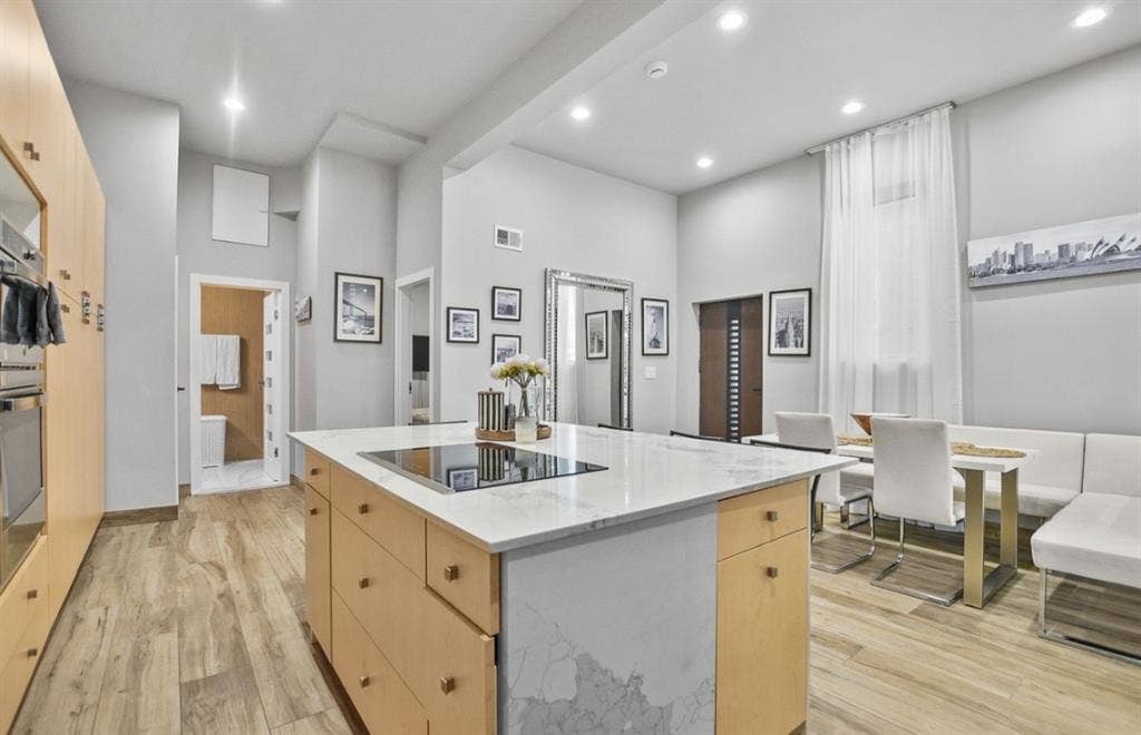 Modern Furnished Condo for Rent