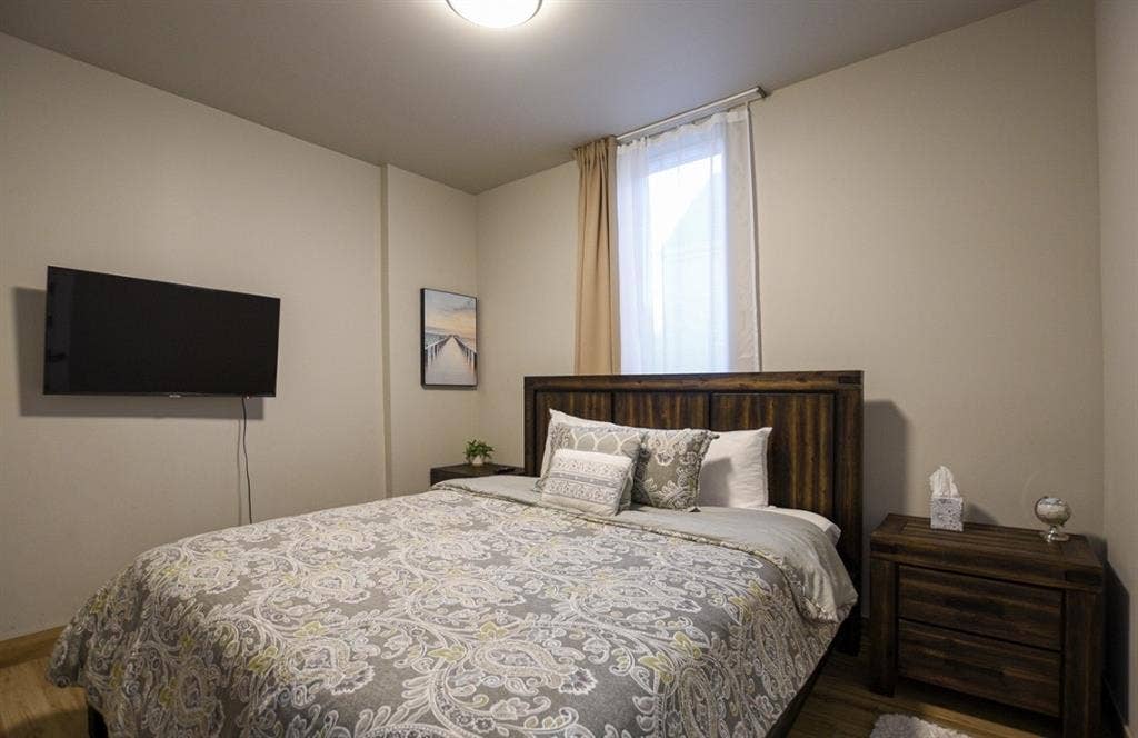 Modern Furnished Condo for Rent
