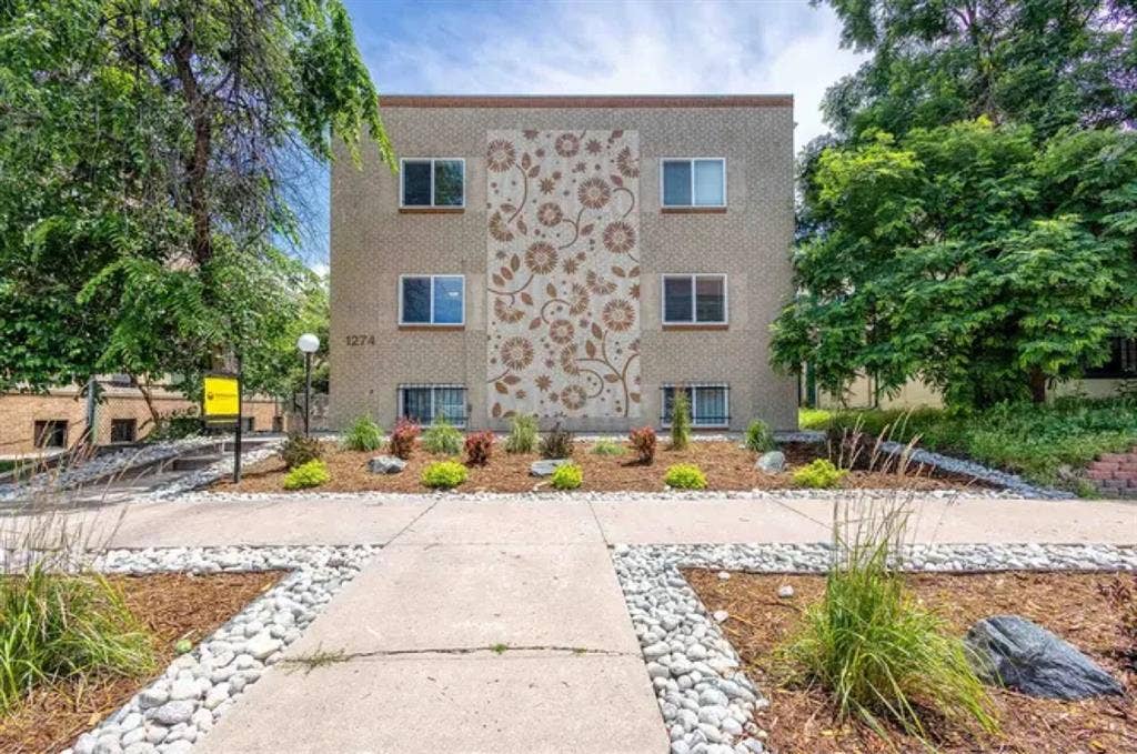 Fully Furnished 1 bed, 1 bath