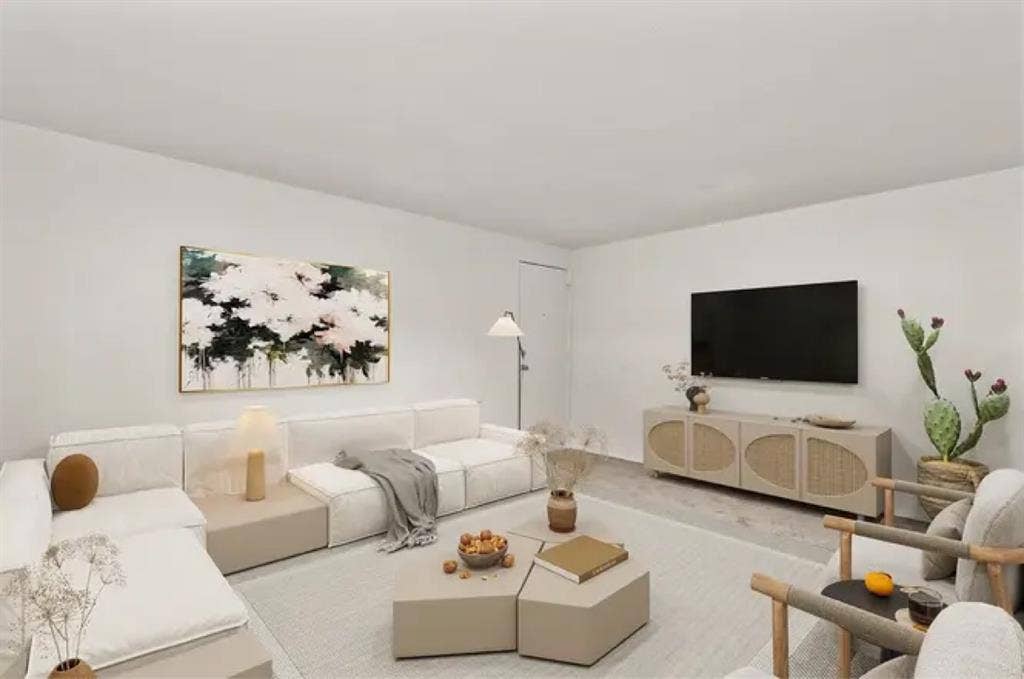 Fully Furnished 1 bed, 1 bath