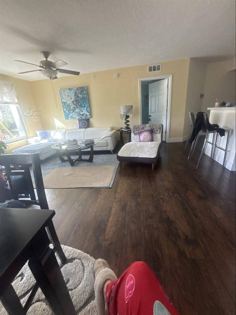 Sunny large room for rent