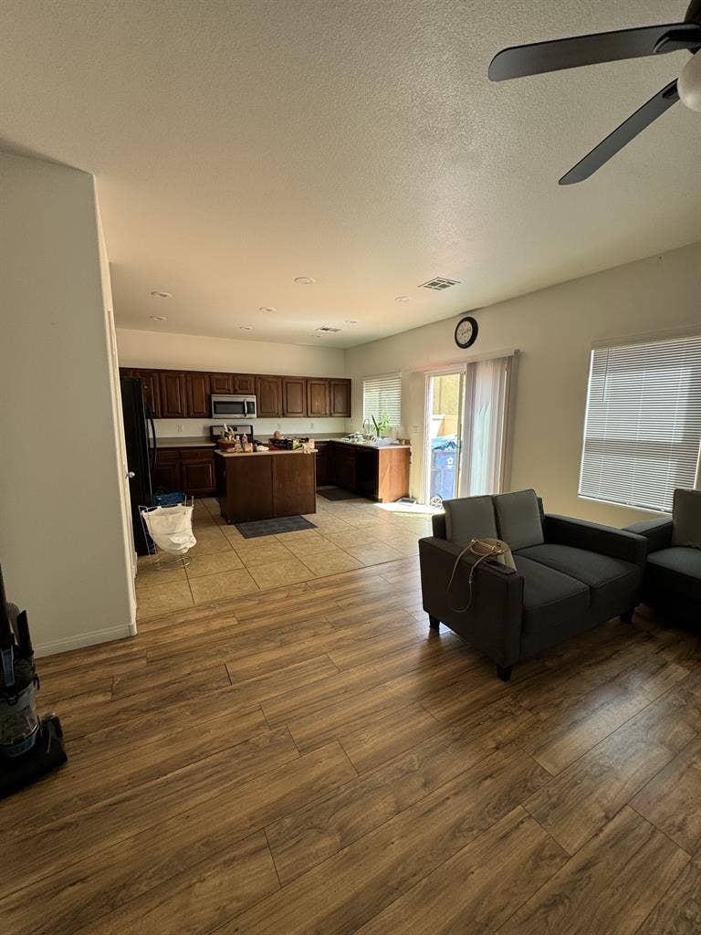 Southwest Home needing tenants