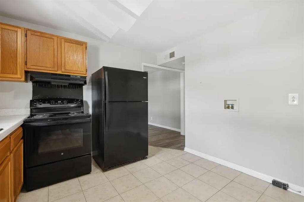 roommate for july 1st rent wanted