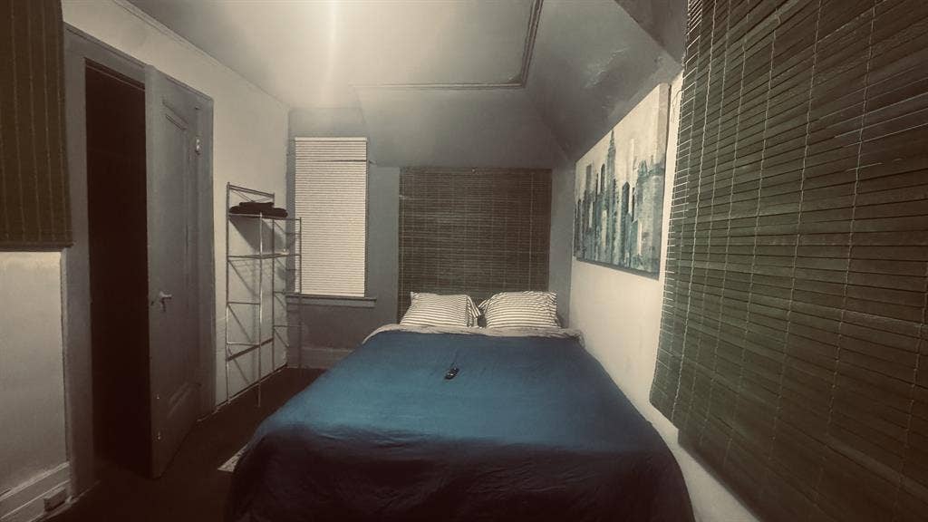 for a room mate to move in with me