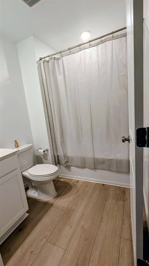 Private Room in Brand New Home