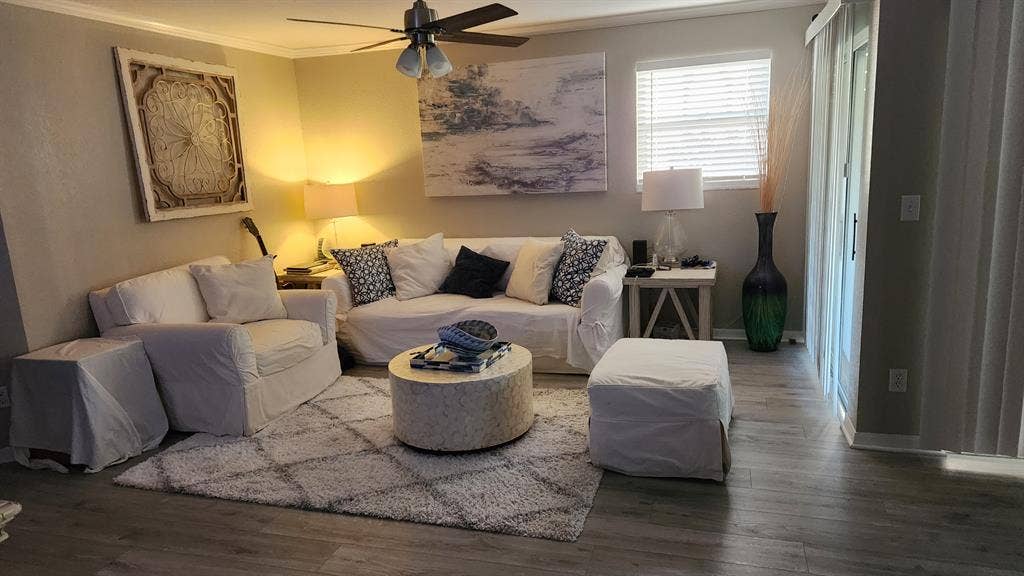 Room for Rent Naples, byPine Ridge