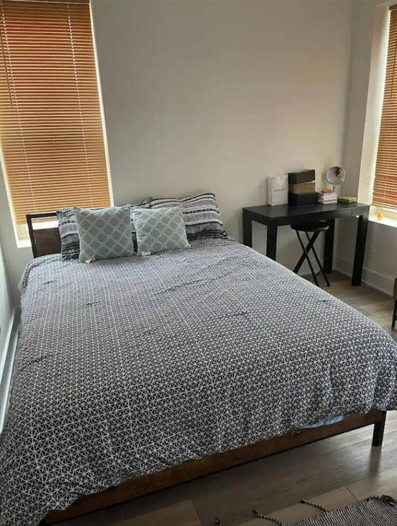 $1,150 Newly Built Apt Furnish