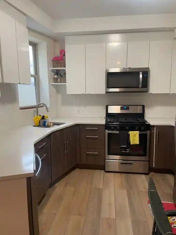 $1,150 Newly Built Apt Furnish