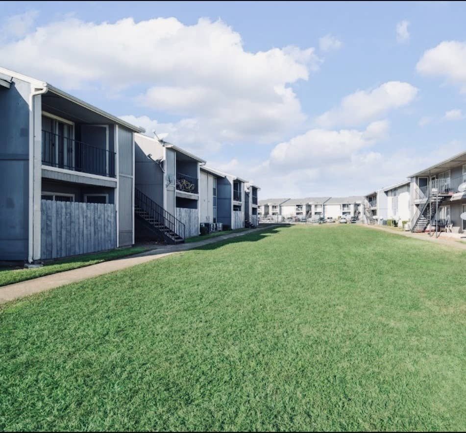 1bed 1bath Go online