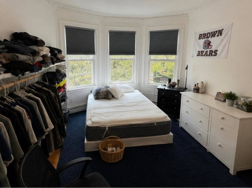 Private BedlBrown & RISD|$900-1,050