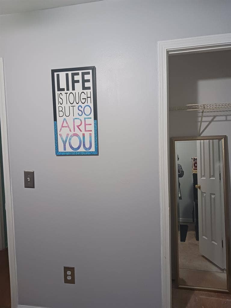 FURNISHED RM FOR RENT WALK TO ALL