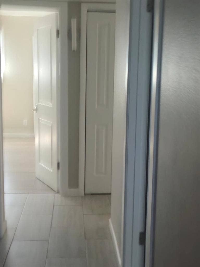 Looking for a roommate