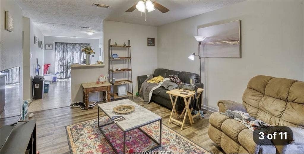 Looking for one more roommate!