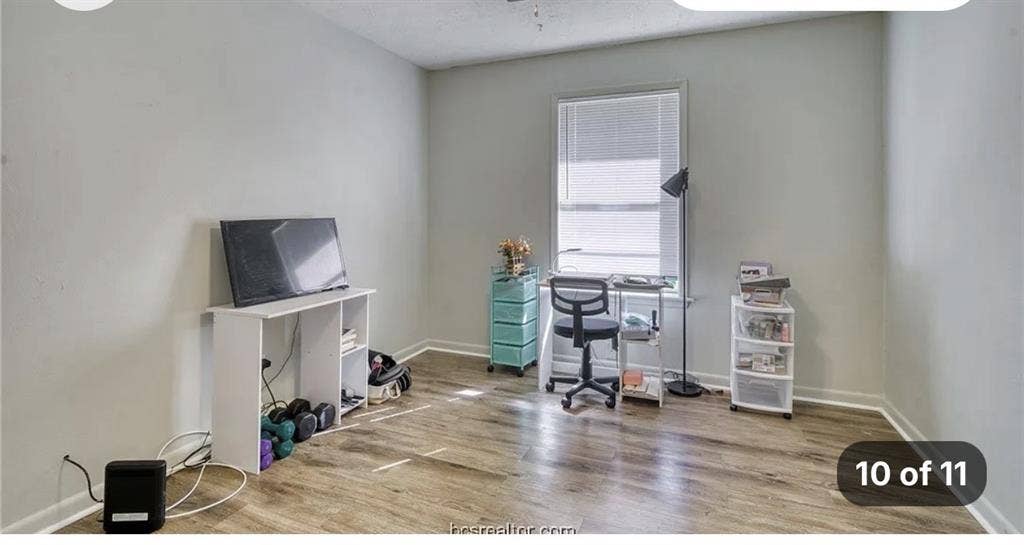 Looking for one more roommate!