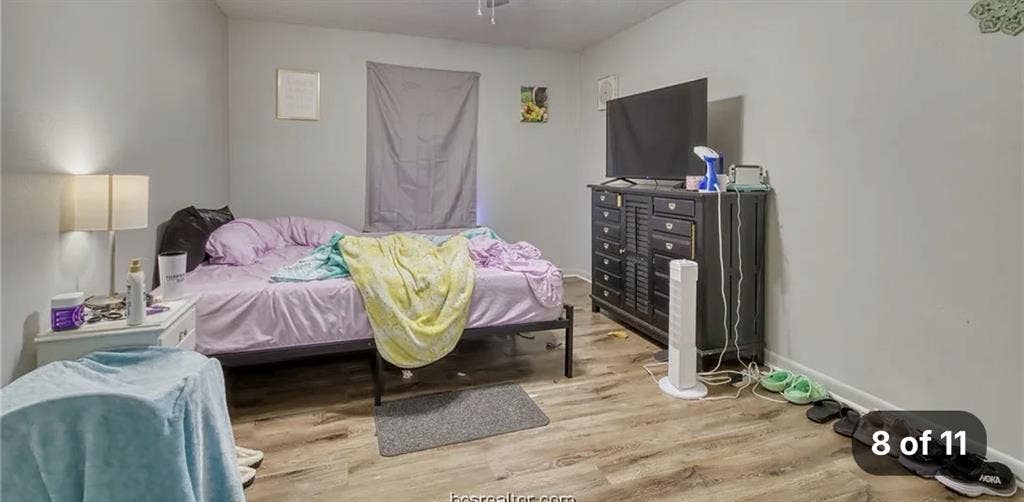 Looking for one more roommate!