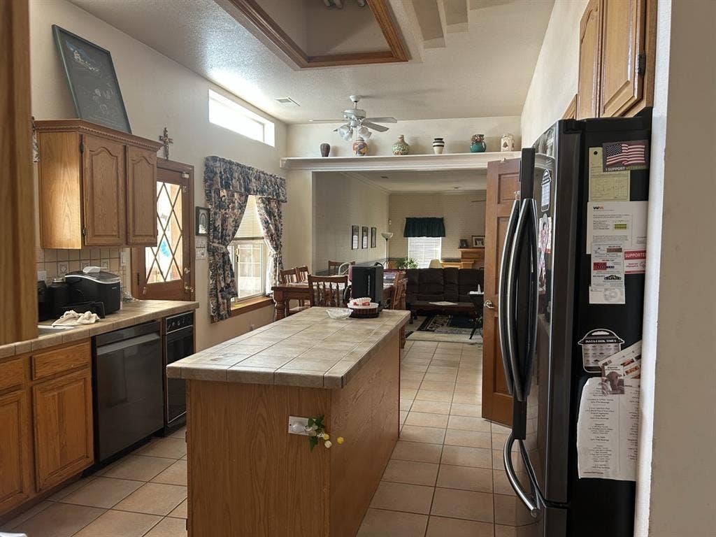 Great room in a nice house