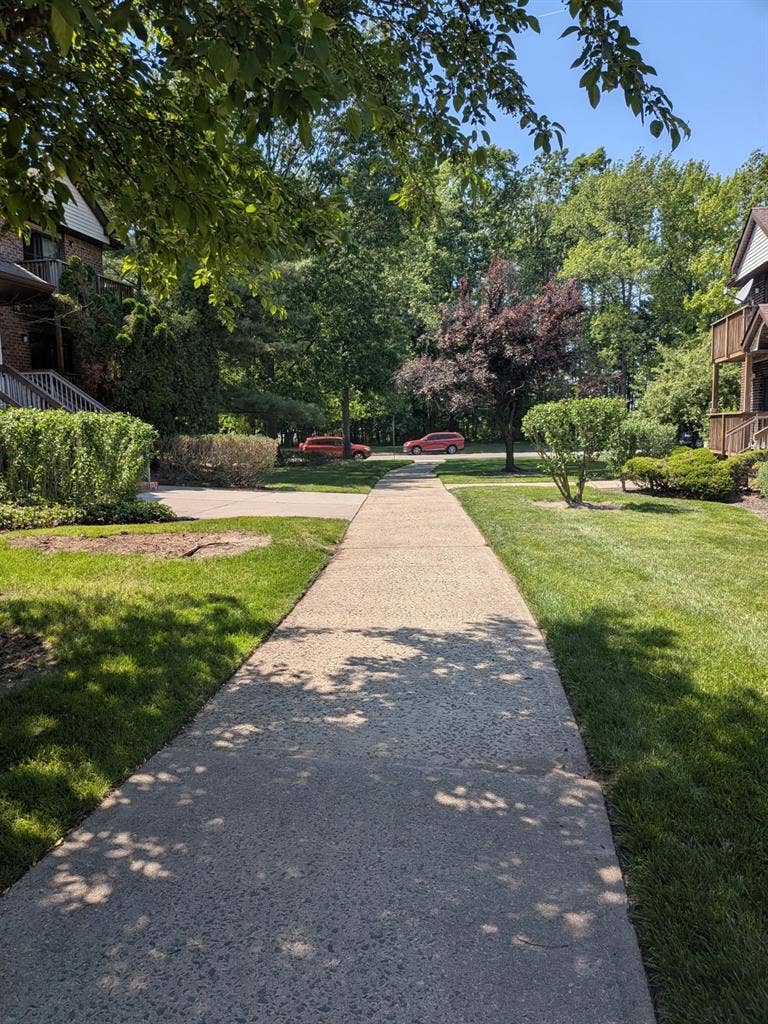 Birchwood Ct, North Brunswickk