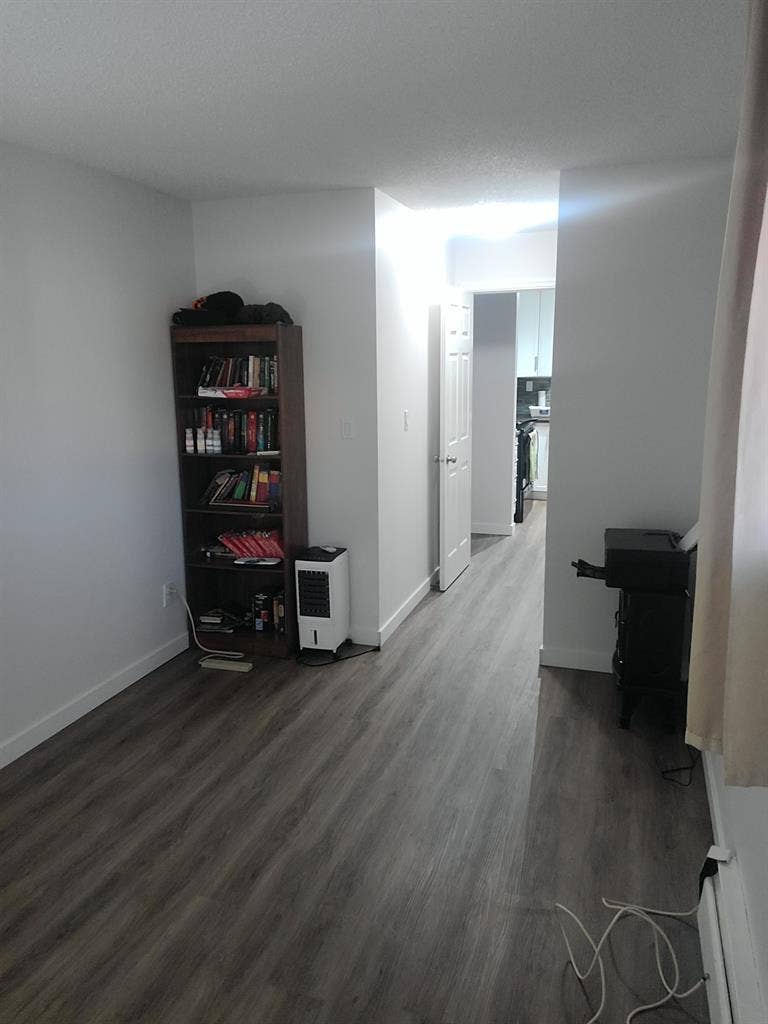 Looking for a roommate in edmonton