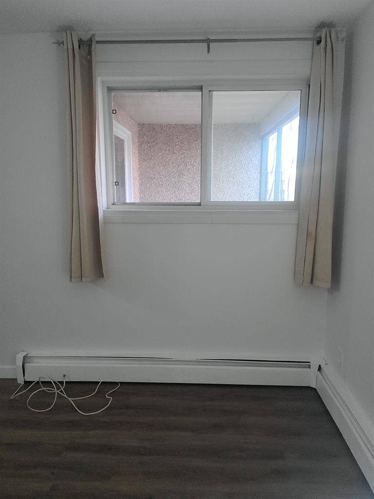 Looking for a roommate in edmonton