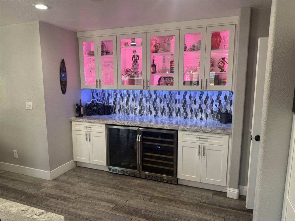 Beautiful Mstr Suite/Resort Style