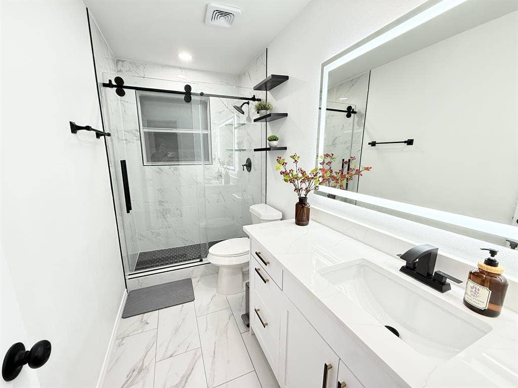 Furnished Private Room in Richarson