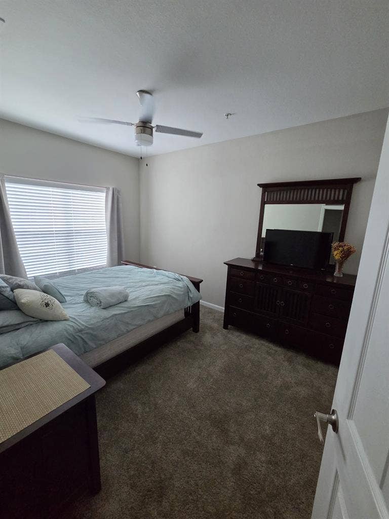 3br 2 bath apartment home to share
