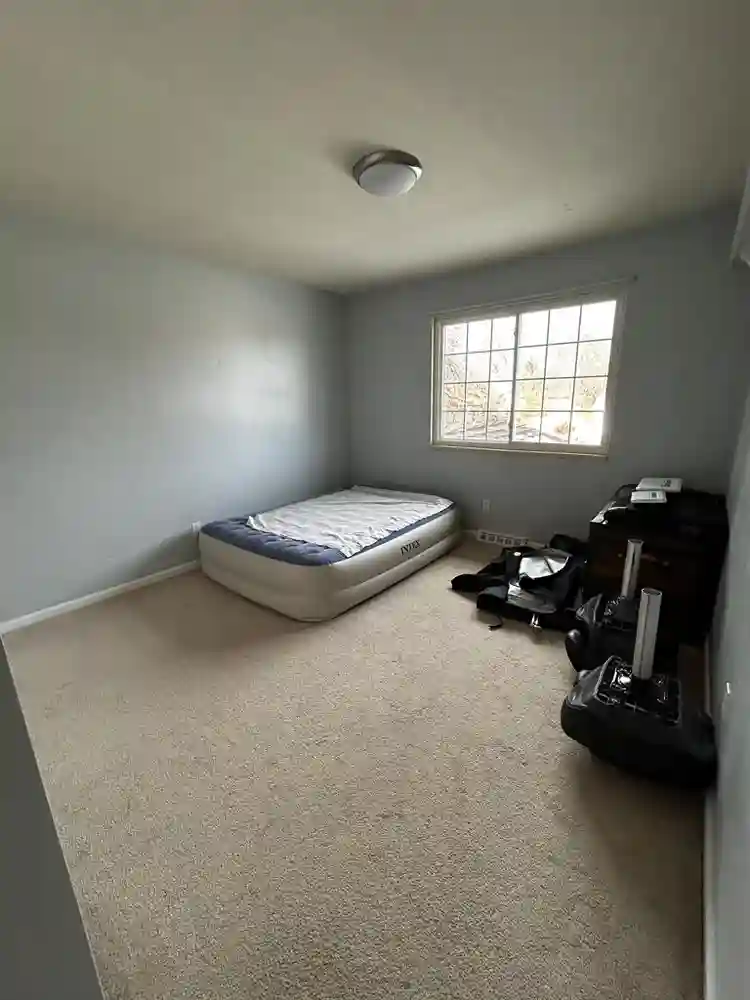 Room for Rent In Aurora!