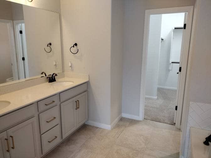 Master Suite + Study Room/Garage