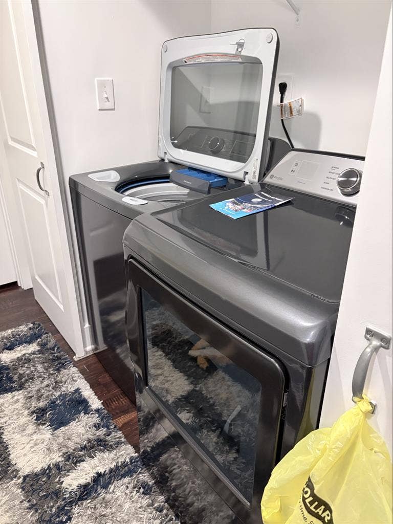 Looking for a responsible roommate