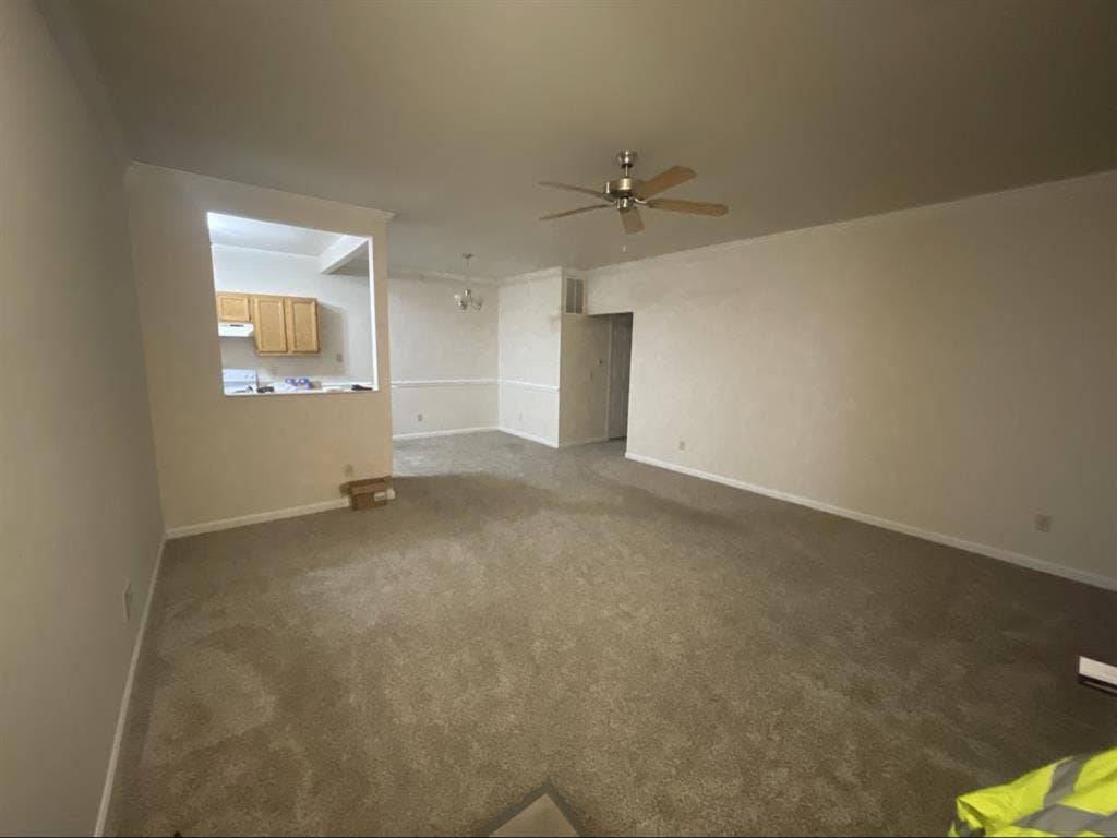 Florence KY room
