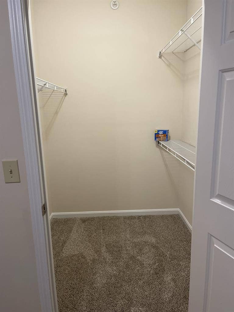 Florence KY room