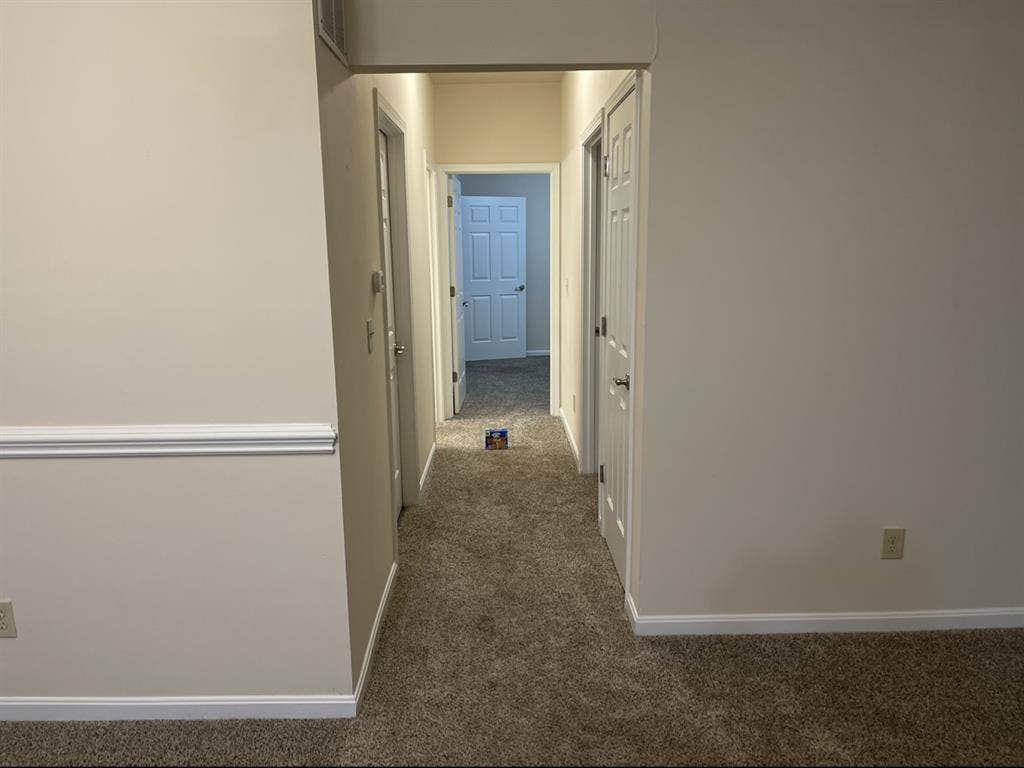 Florence KY room