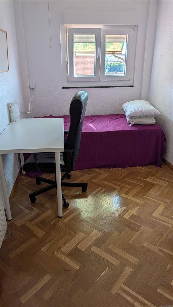 Alquilo habitación individual
