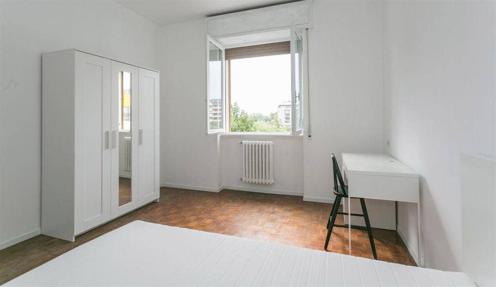 Single Room near Bocconi / Navigli