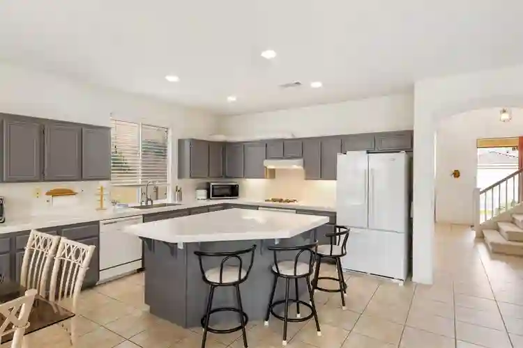 San Marcos, CA - $1250/month