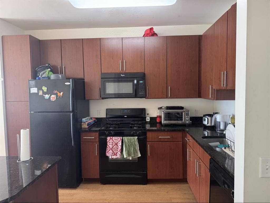 Private room in Norwalk