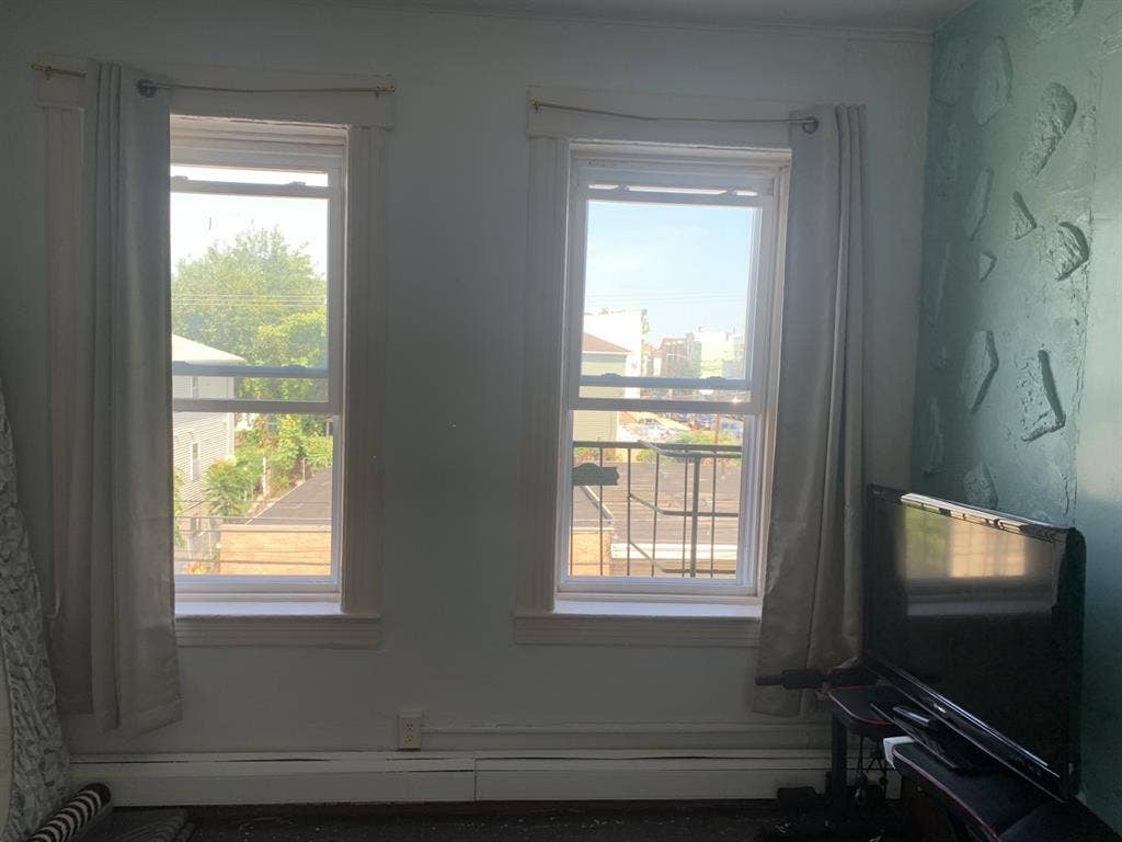 Private room is available