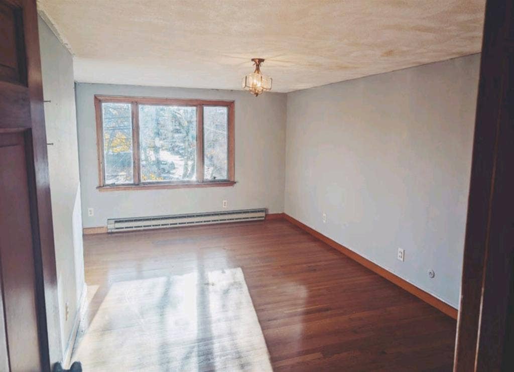 Large bedroom