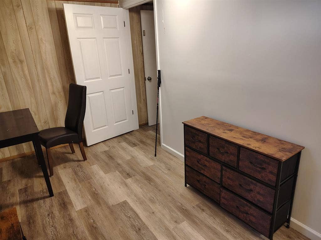Furnished room in Lakewood