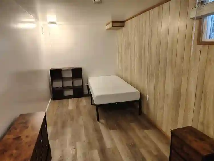 Furnished room in Lakewood