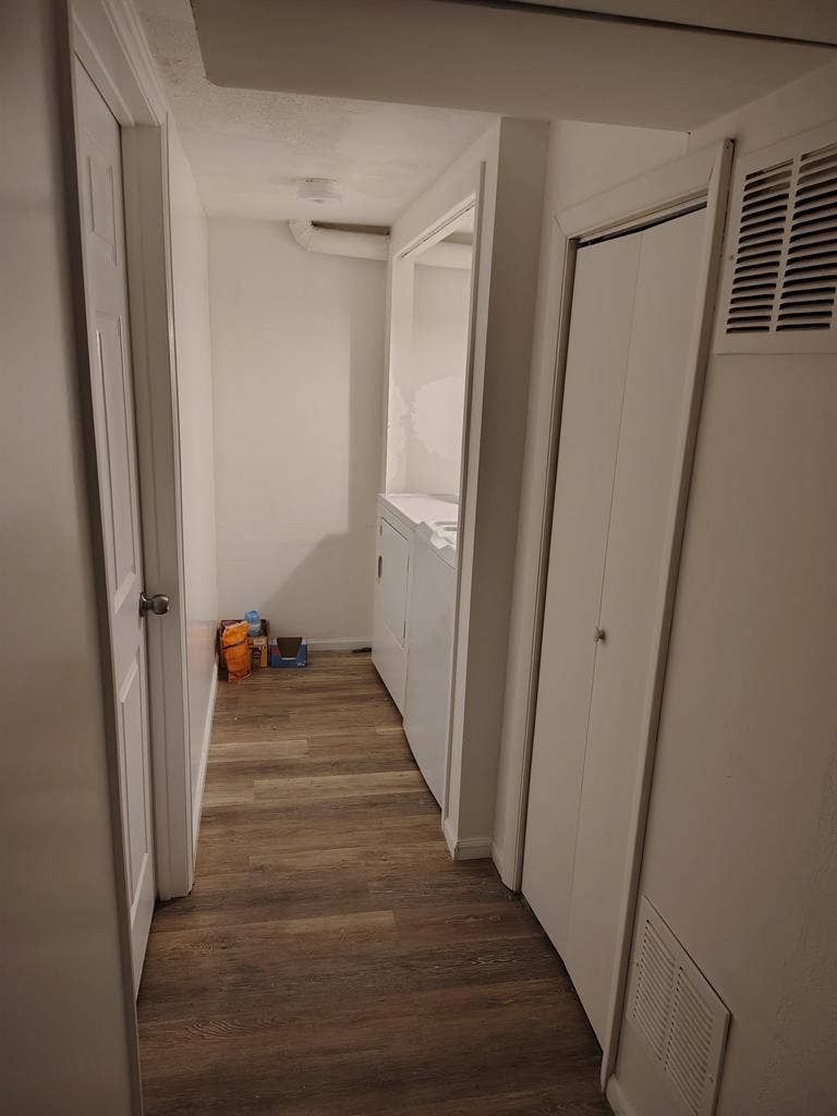 Furnished room in Lakewood
